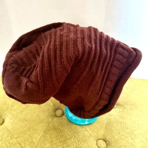 KNIT SLOUCH HAT BROWN BEANIE RIBBED KNIT CLASSIC OSFM